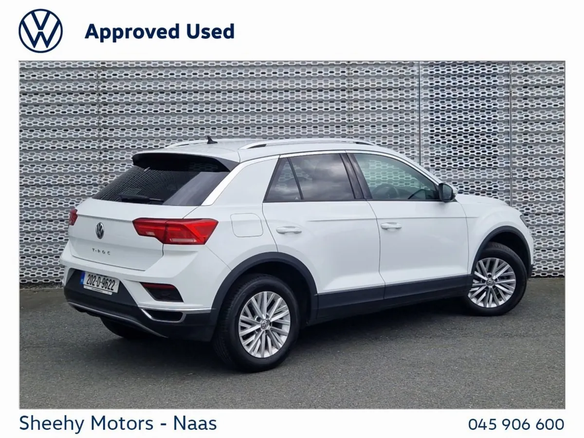 Volkswagen T-Roc Design 1.0tsi  Rear Camera  Tech - Image 4