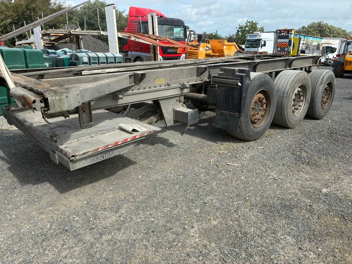 Truck - Image 2