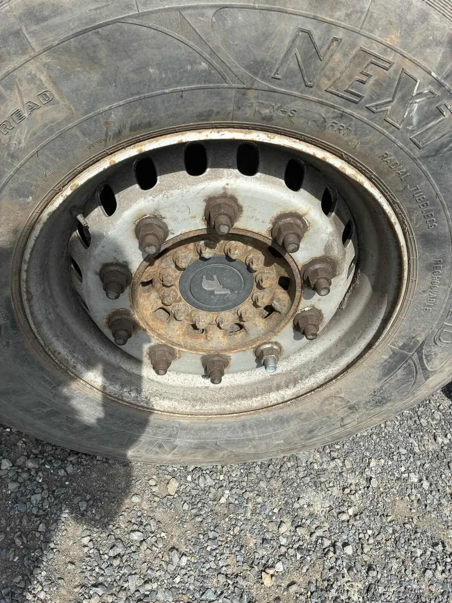 Truck - Image 3