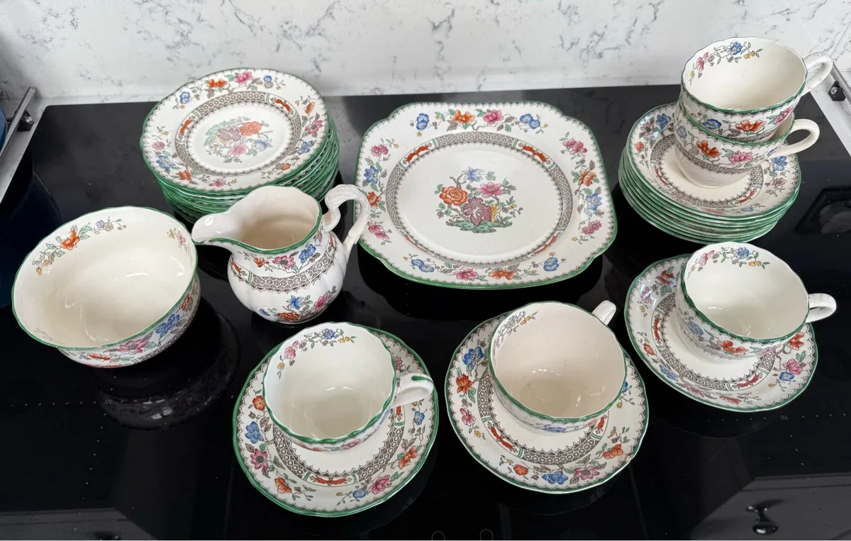 Vintage Copeland Spode Chinese Rose Part Tea Set - Image 1