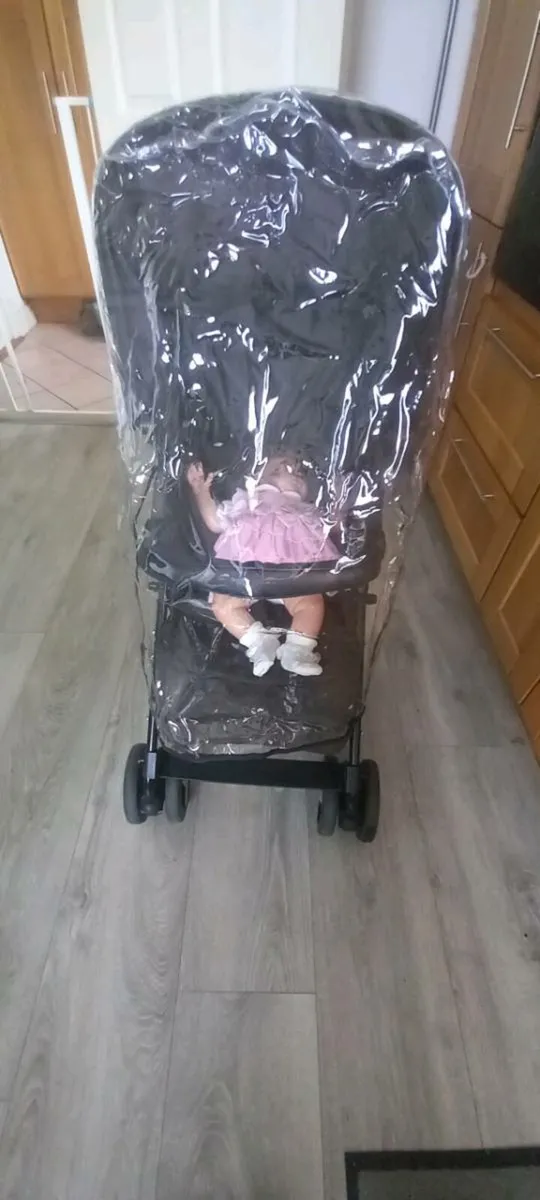 Silvercross pram - Image 2