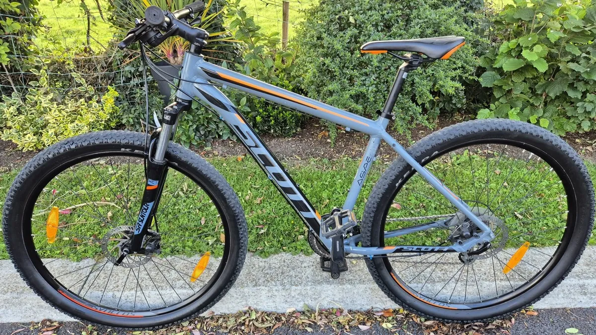Scott Aspect 970 Mountain Bike 29'' Wheels CHEAP - Image 1
