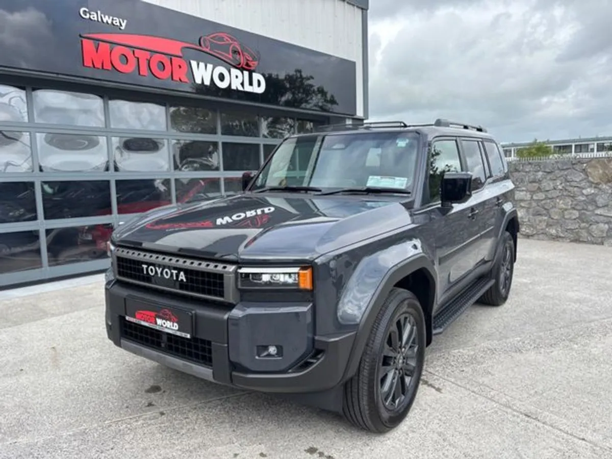 Toyota Landcruiser 2.8d Invincible Auto 4WD 10 Ye - Image 1