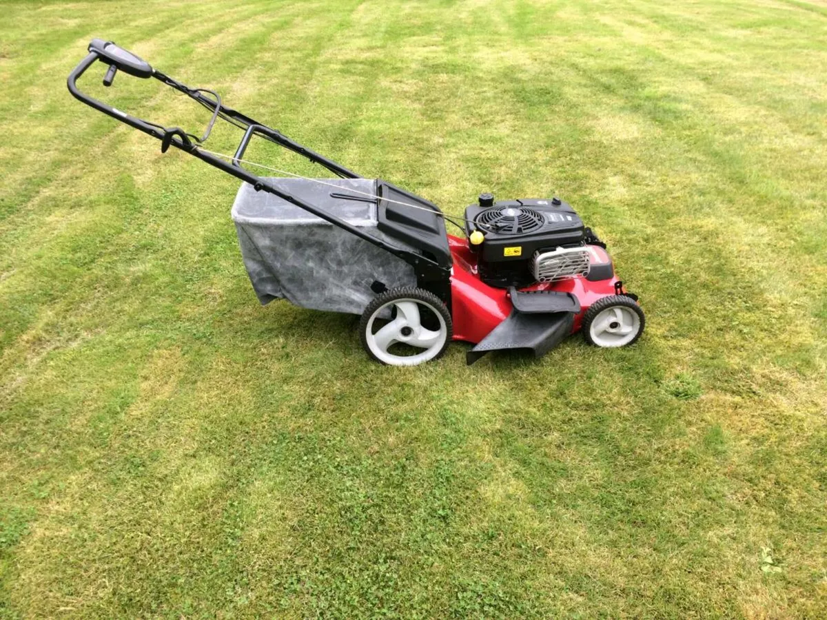 Jonsered husqvarna Self Drive Lawnmower - Image 3