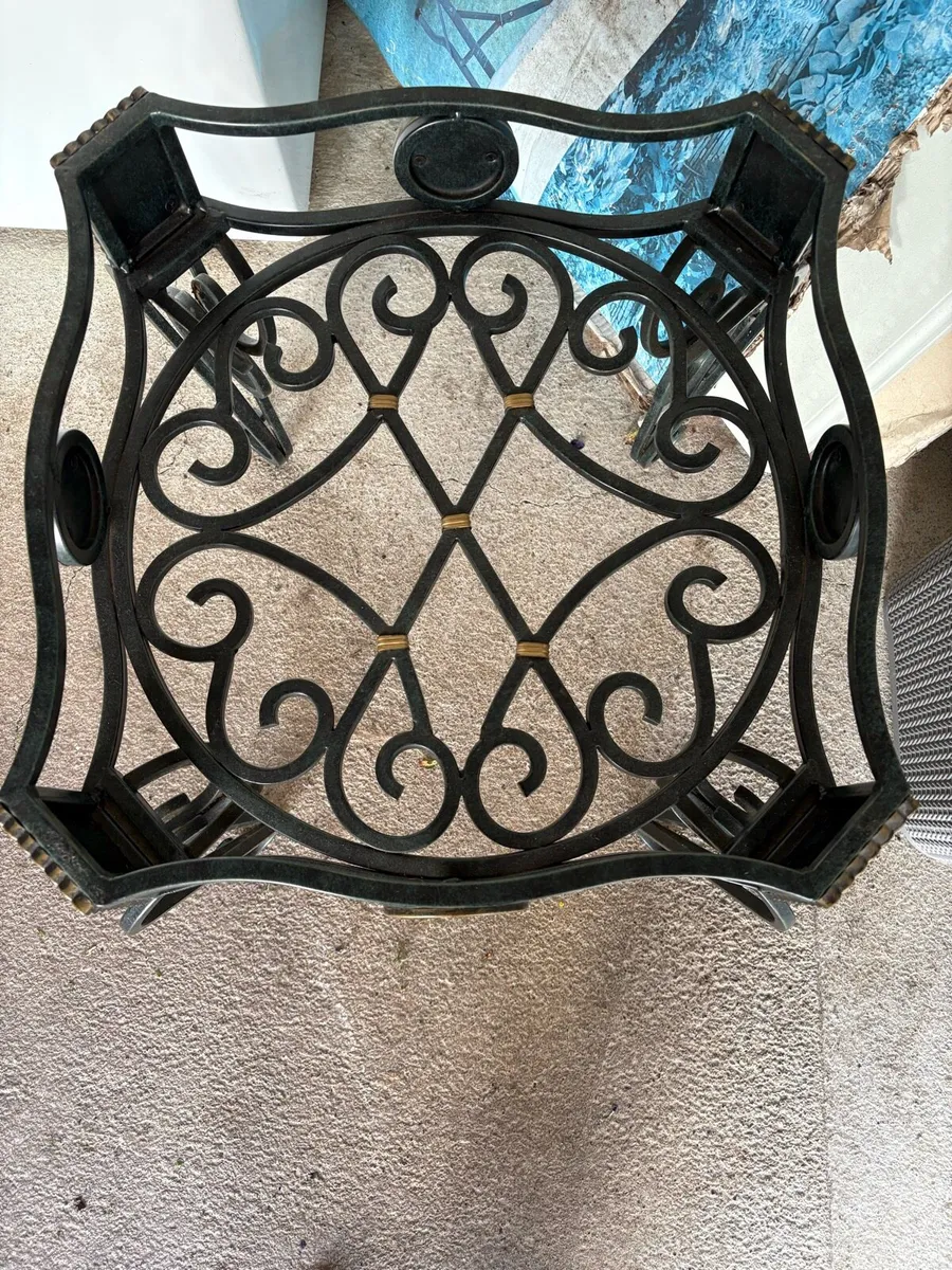 Coffee table for sale €50 - Image 2