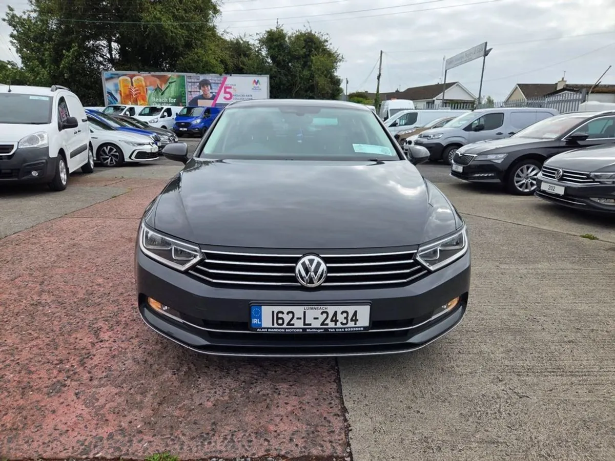 Volkswagen Passat 2.0 TDI GT BMT 150PS 4DR - Image 3
