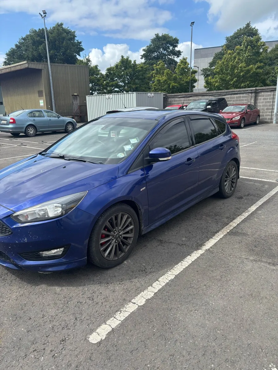 2017 Ford focus st line - Image 2
