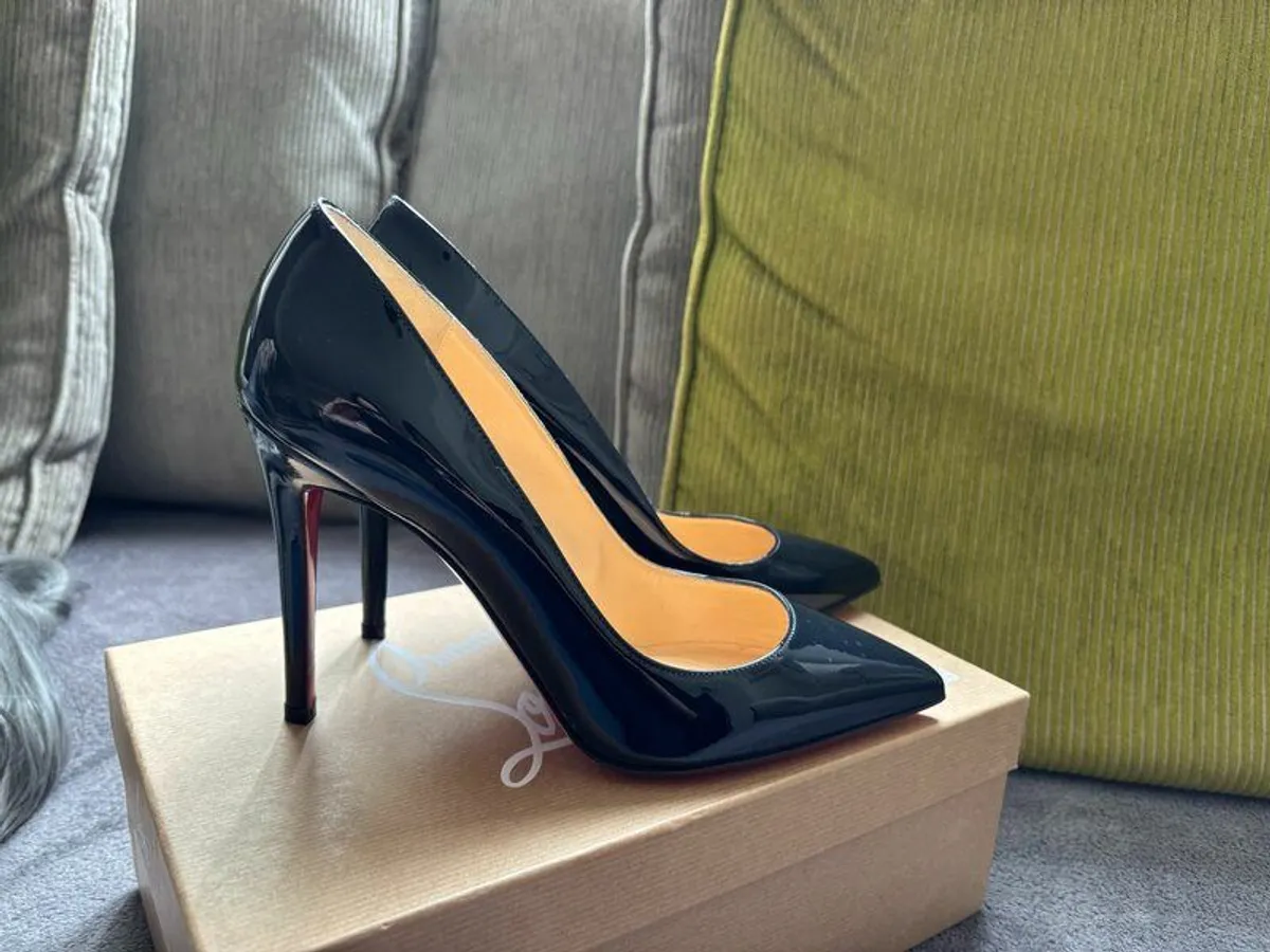 Christian Louboutin Pigalle 100 - Size 39 Navy - Image 1
