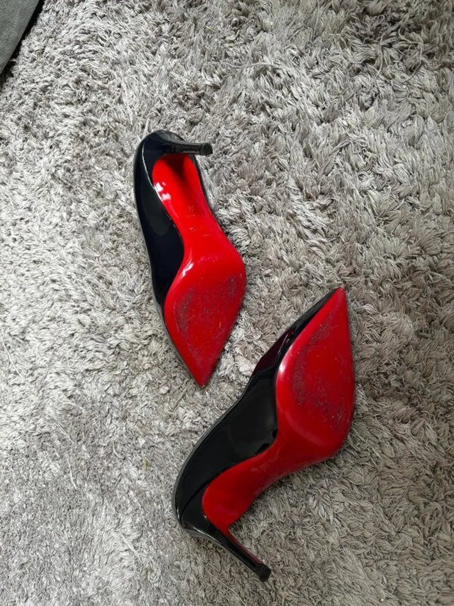 Christian Louboutin Pigalle 100 - Size 39 Navy - Image 4