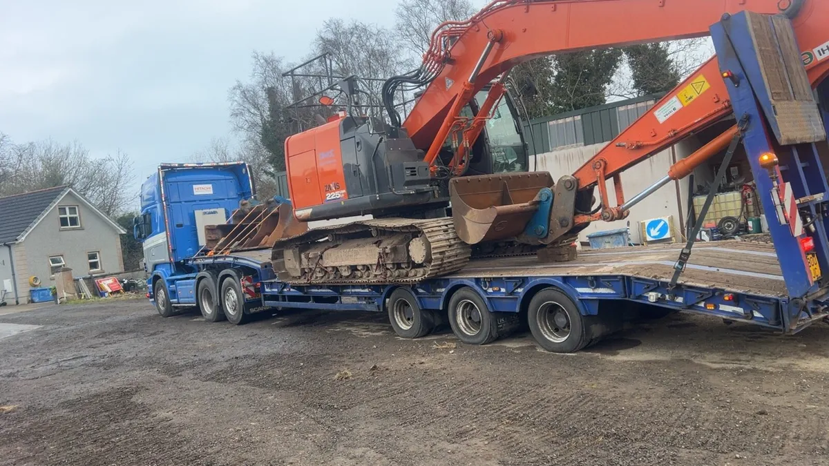 2012 gts 44 king low loader - Image 1