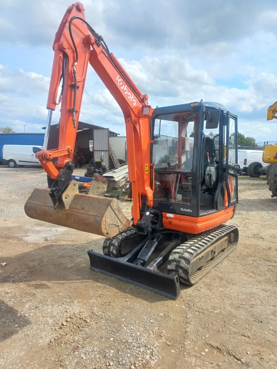 Kubota KX61-3 - Image 1