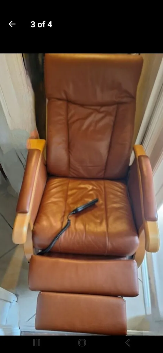 Recliner chair - Image 2