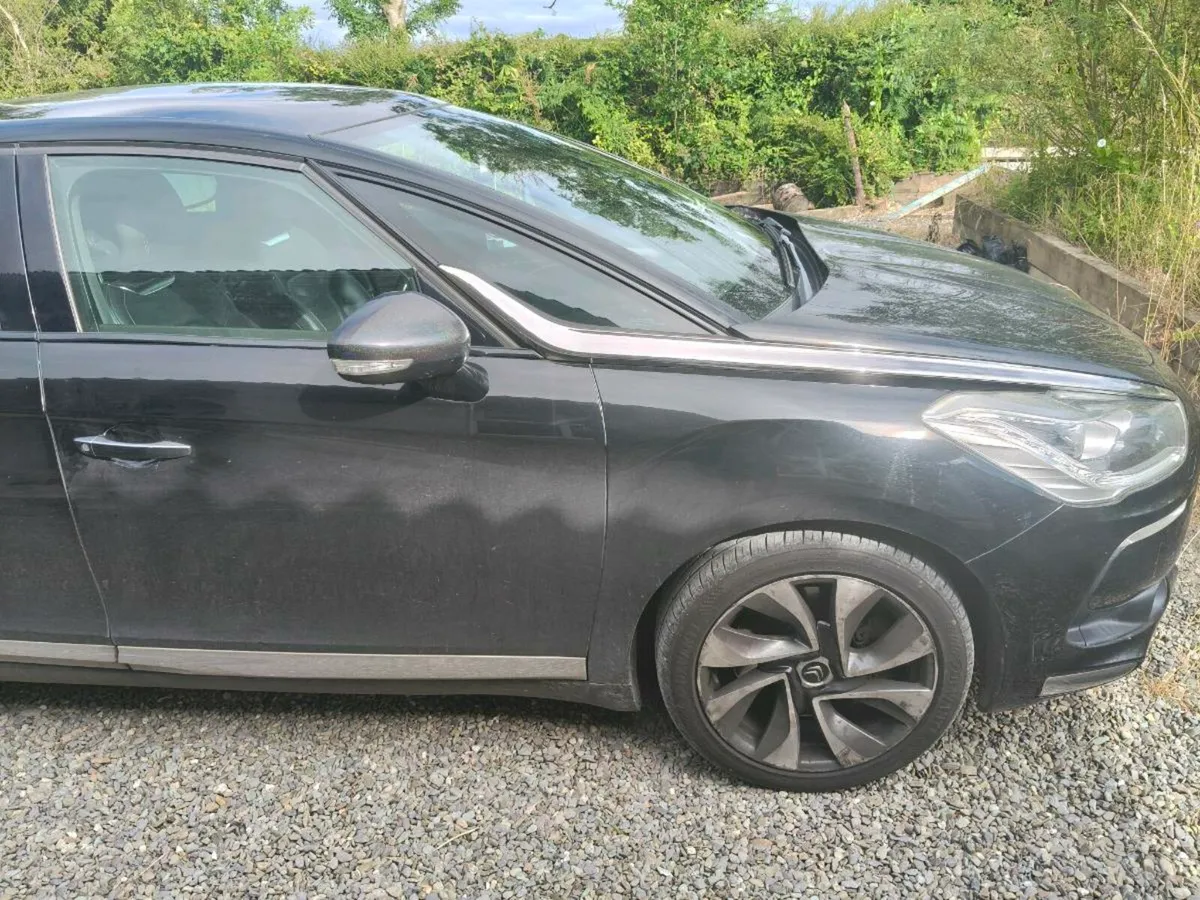 Citroen DS5 2014 - Image 2