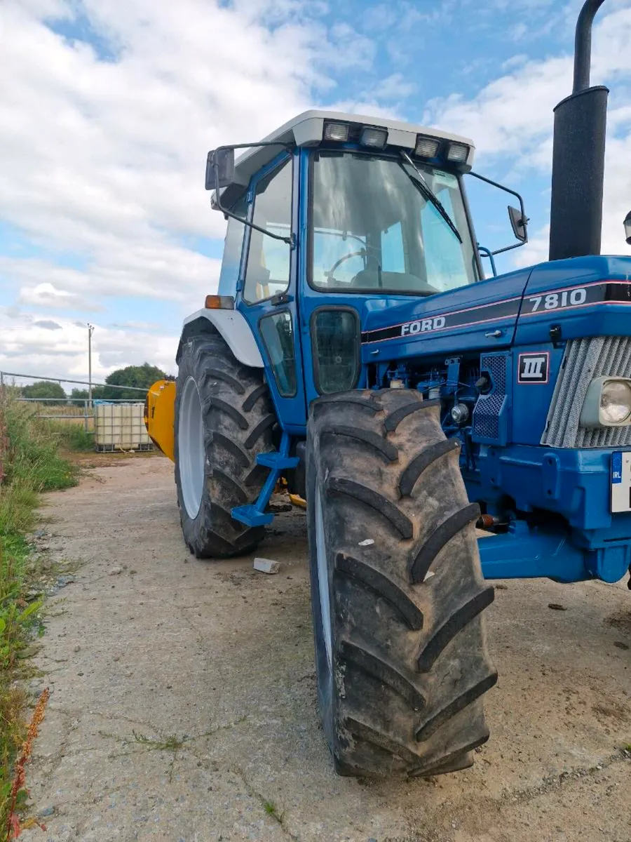 Ford 7810 - Image 2
