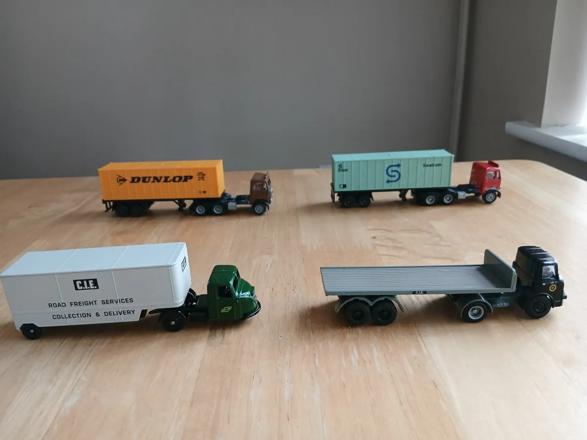 Model trucks - Image 2