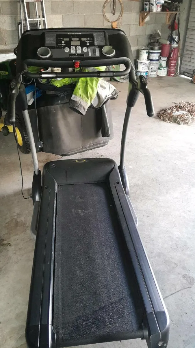 Treadmill - Image 2