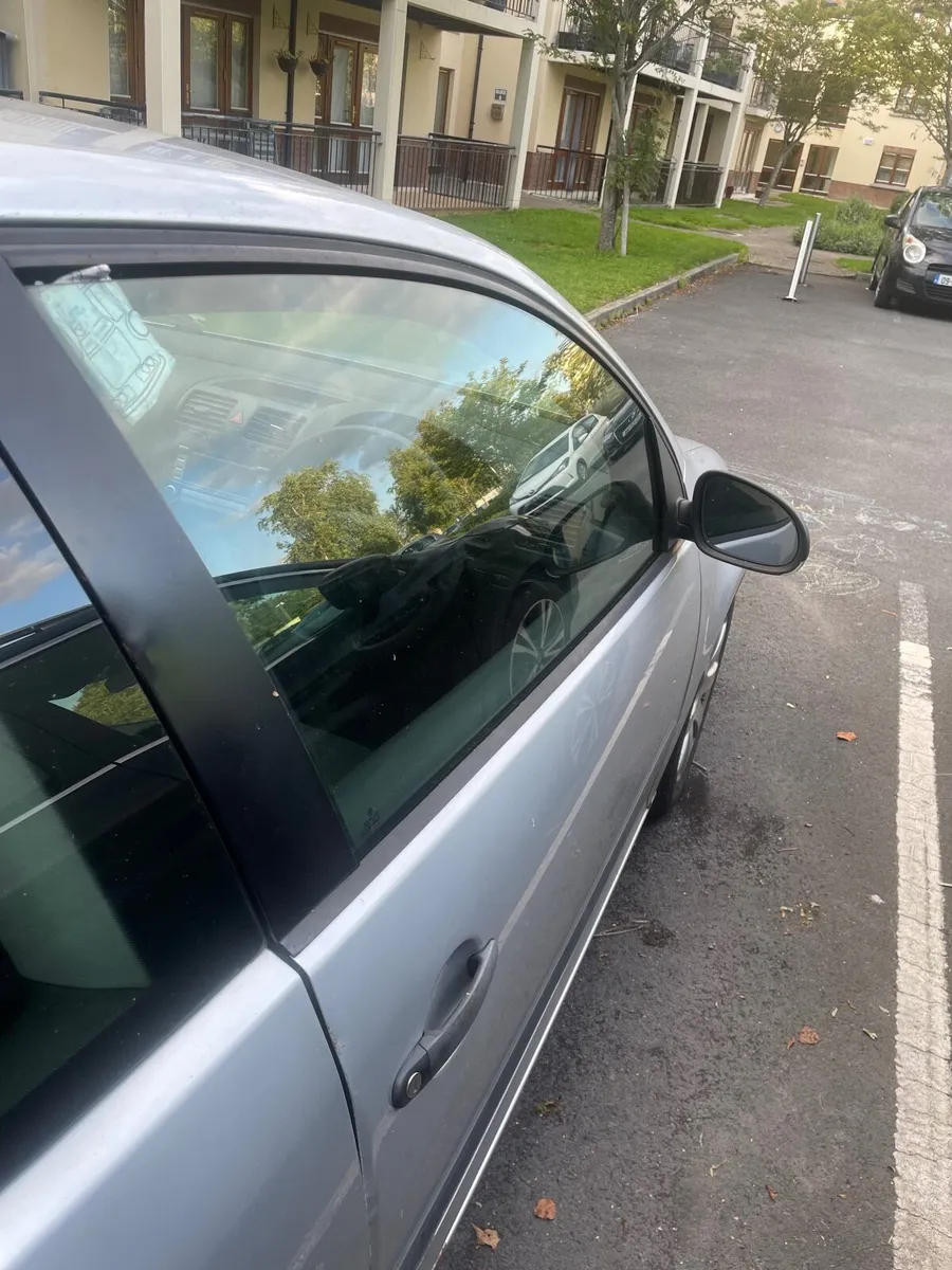Volkswagen Golf 2008 - Image 4