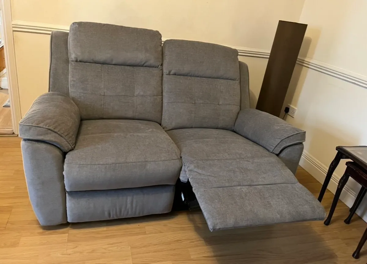 Grey 2 seater recliner sofa & chairs - Image 3