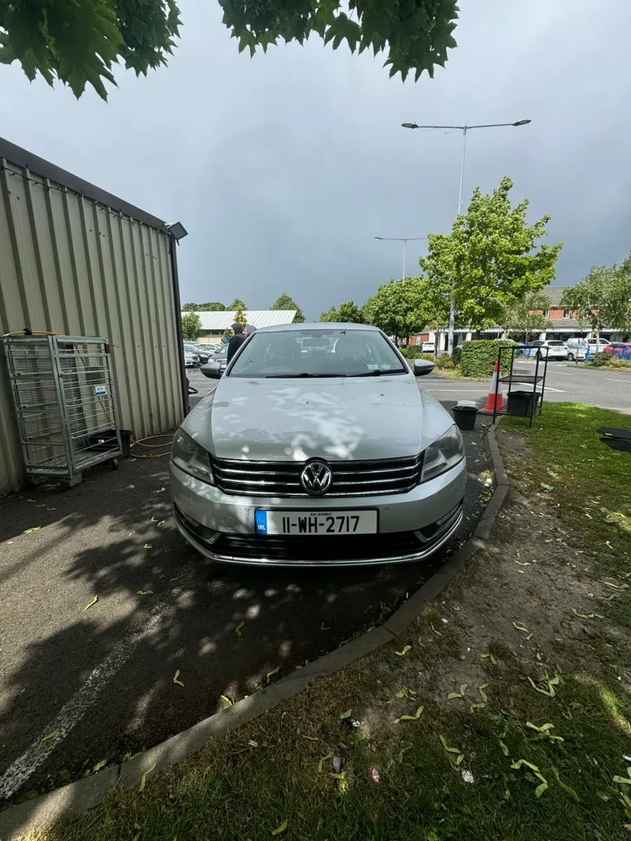 B7 - Image 2