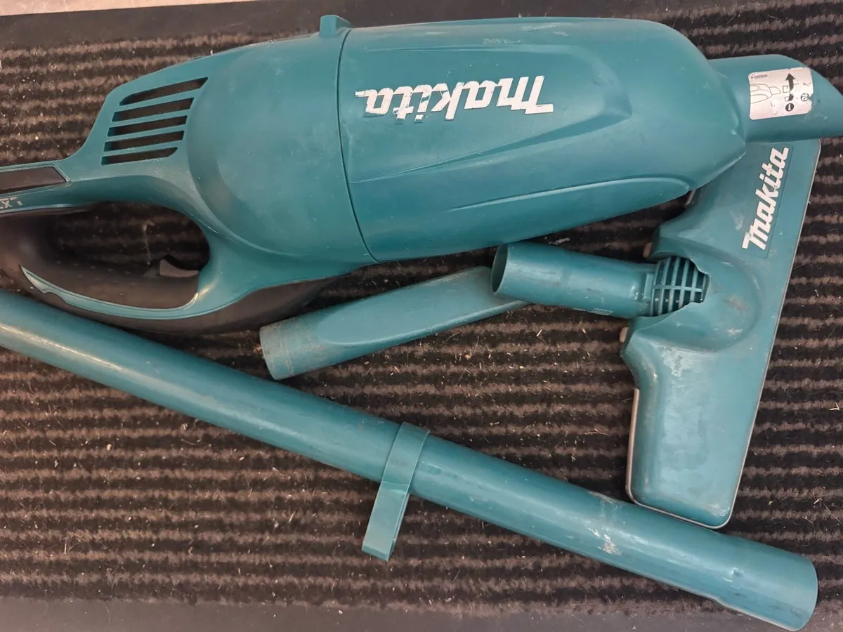 Cordless Hoover Makita - Image 1