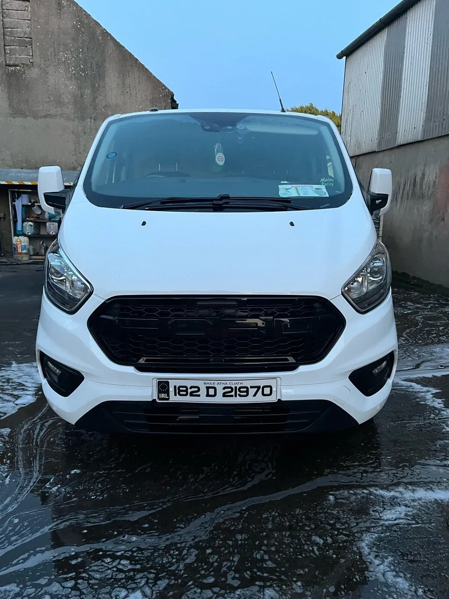 Ford Transit Custom - Image 1