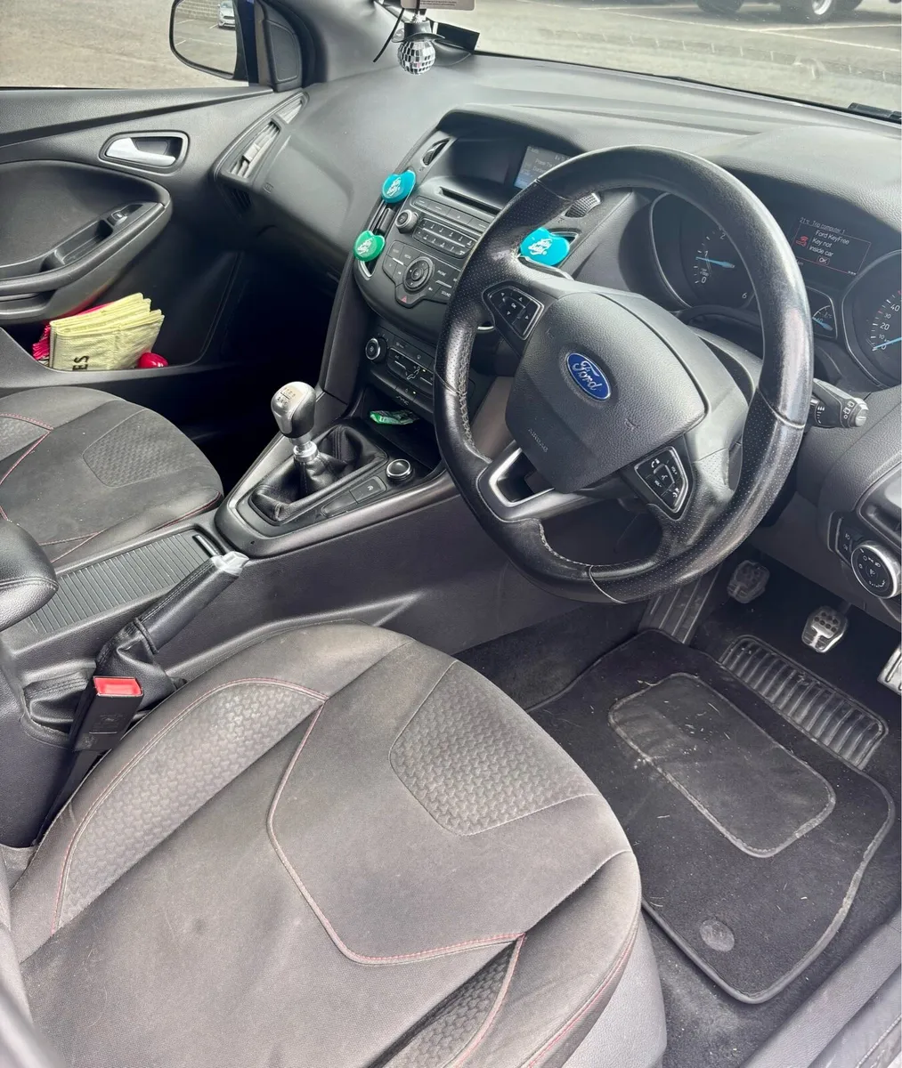 2017 Ford focus st line - Image 4