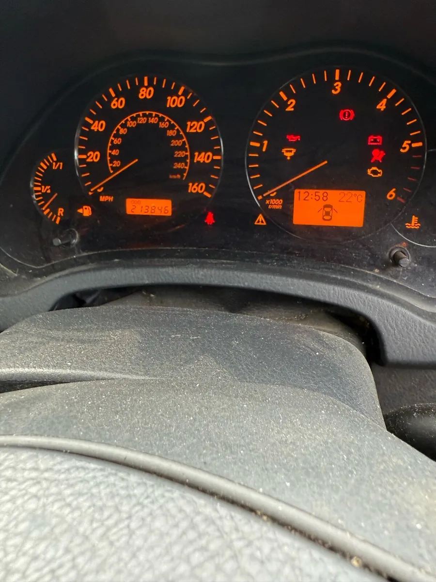 Car - Image 3