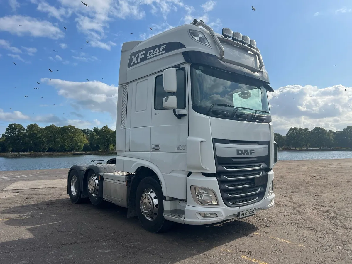 DAF XF 510 Superspace 2016 - Image 1