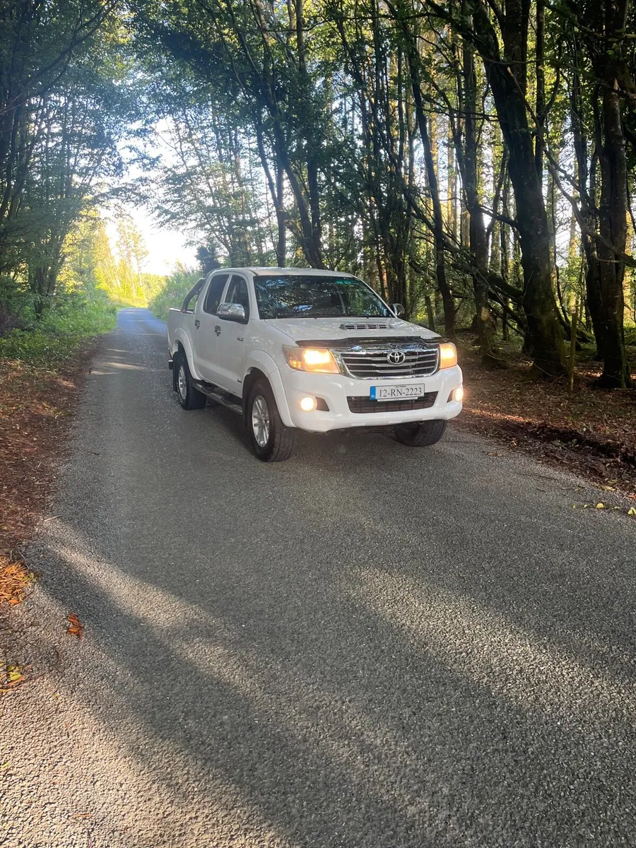 2013 Toyota Hilux Invincible - Image 1