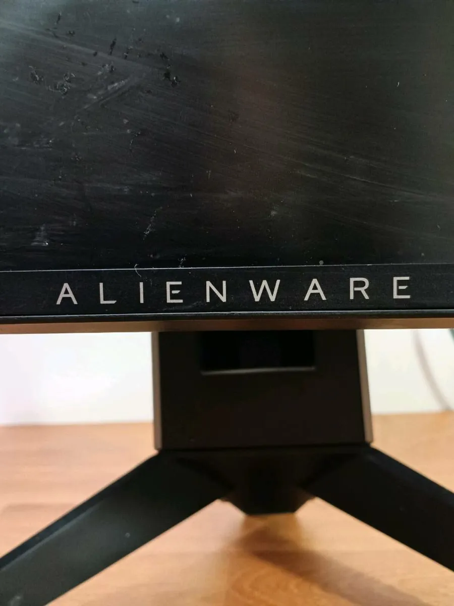 Alienware 24 inch 240 Hz 1ms - Image 3