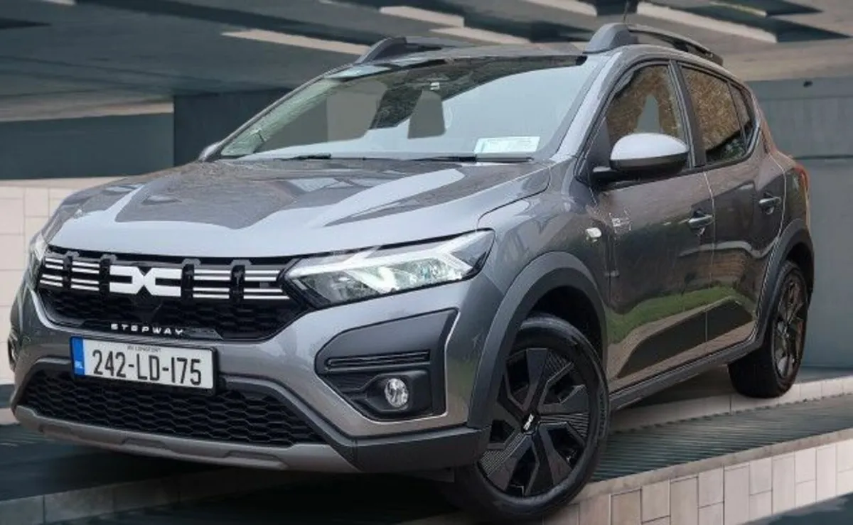 Dacia Sandero Stepway 2024 - Image 1
