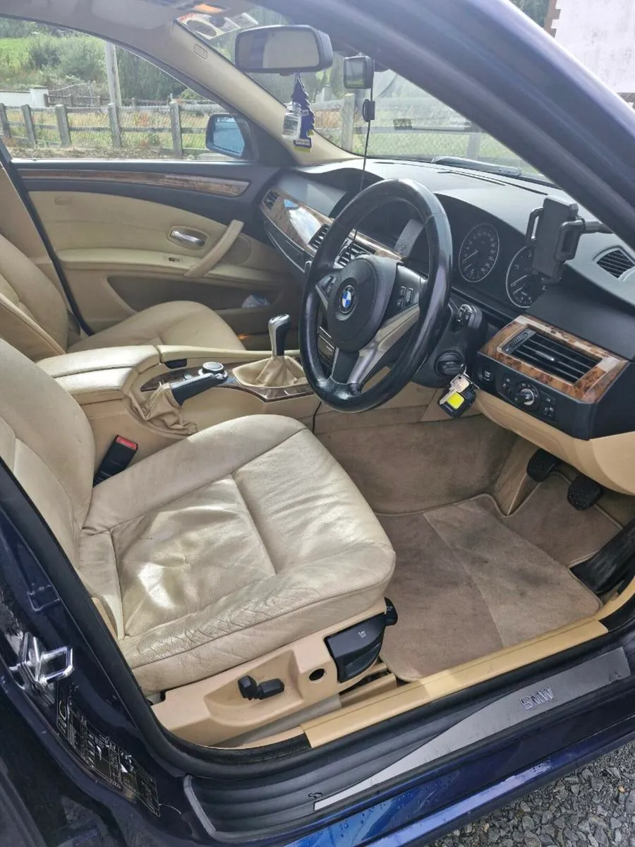 BMW - Image 4