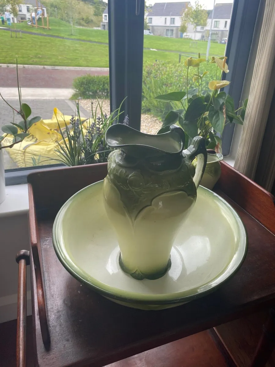 Bathroom Set - Image 1
