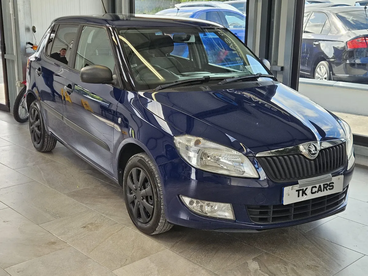 15 SKODA FABIA 1.2 PETROL - Image 1