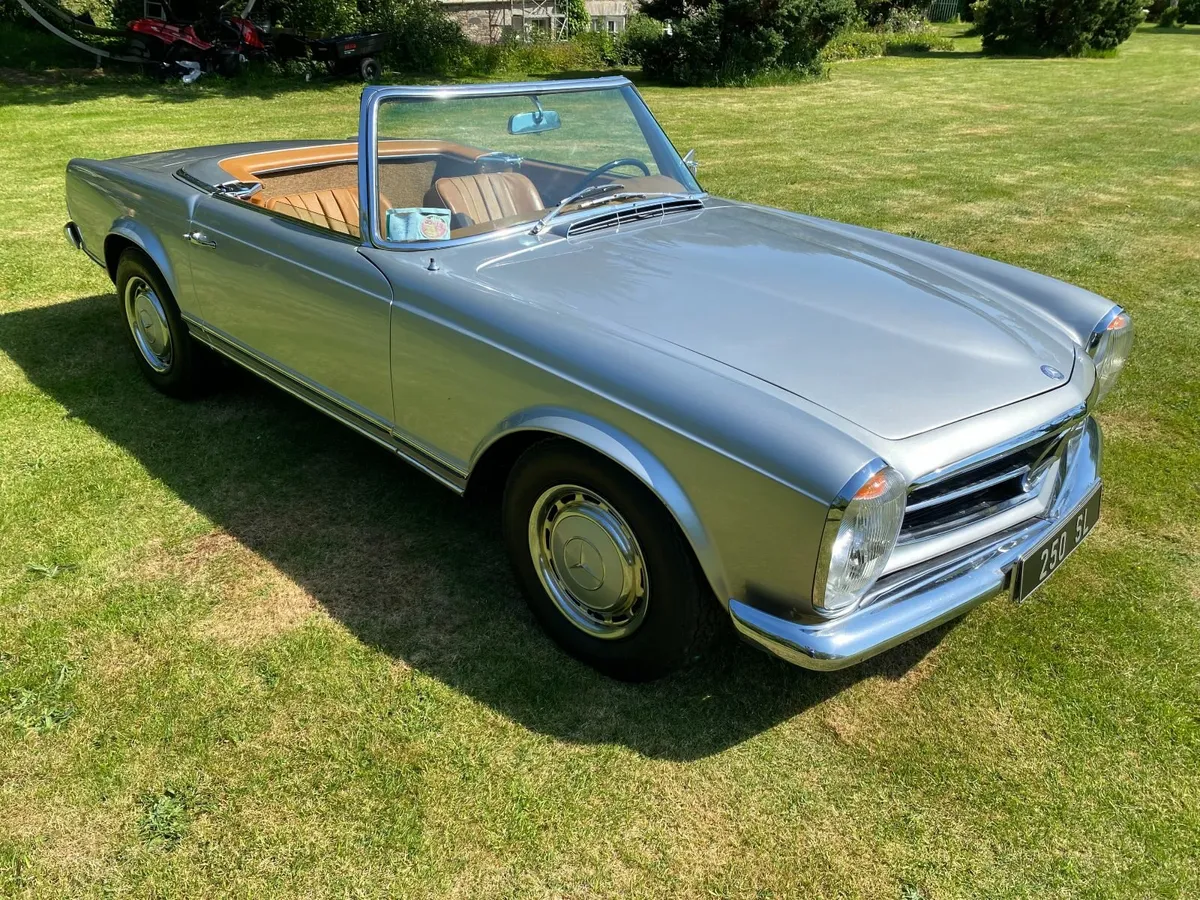 Rare Mercedes 250SL Pagoda Matching Numbers Manual - Image 2