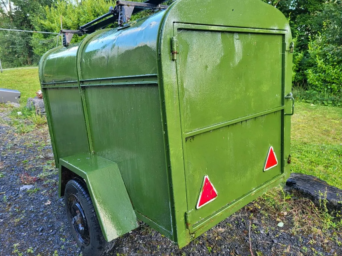 Enclosed Box trailer - Image 2
