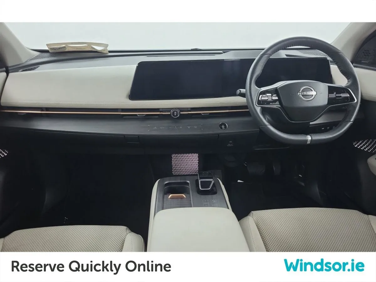 Nissan Ariya 63kwh Evolve stunning Top Spec - Image 3