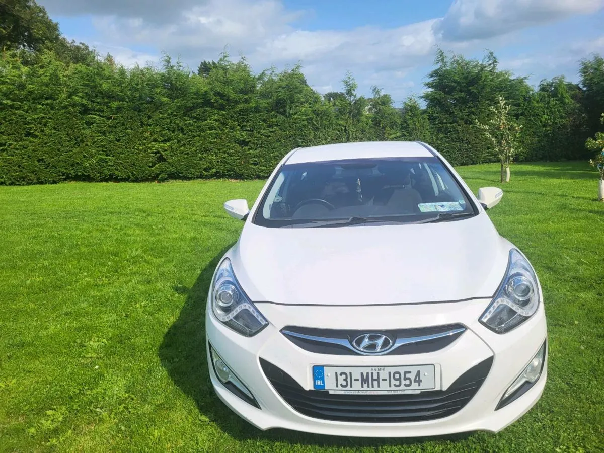 Car - Image 1