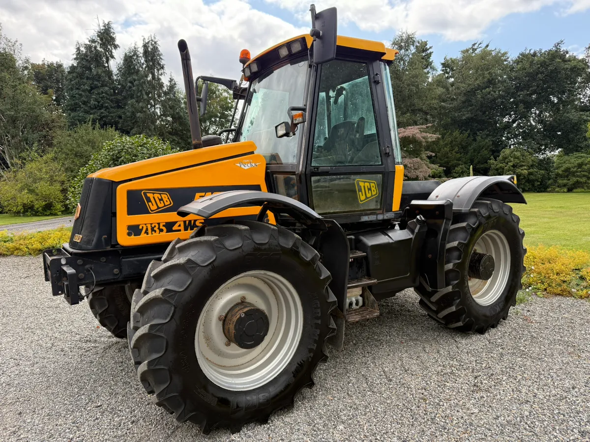 2003 JCB Fastrac 2135 4WS 55k **€29950 NO VAT** - Image 1
