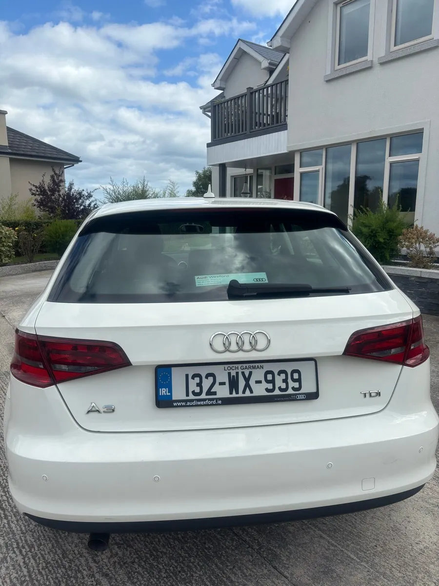 Car - Image 2
