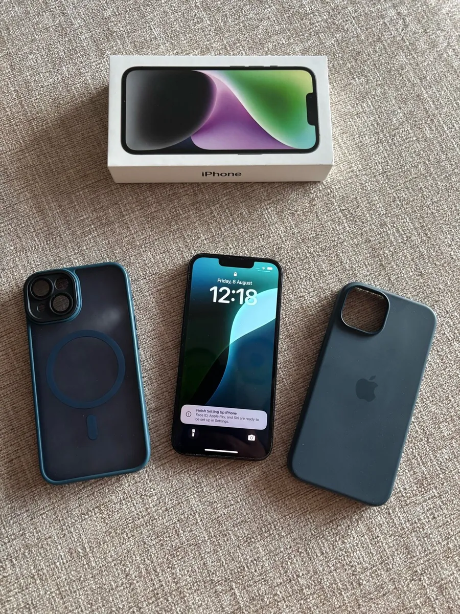 iPhone 14 - Image 1