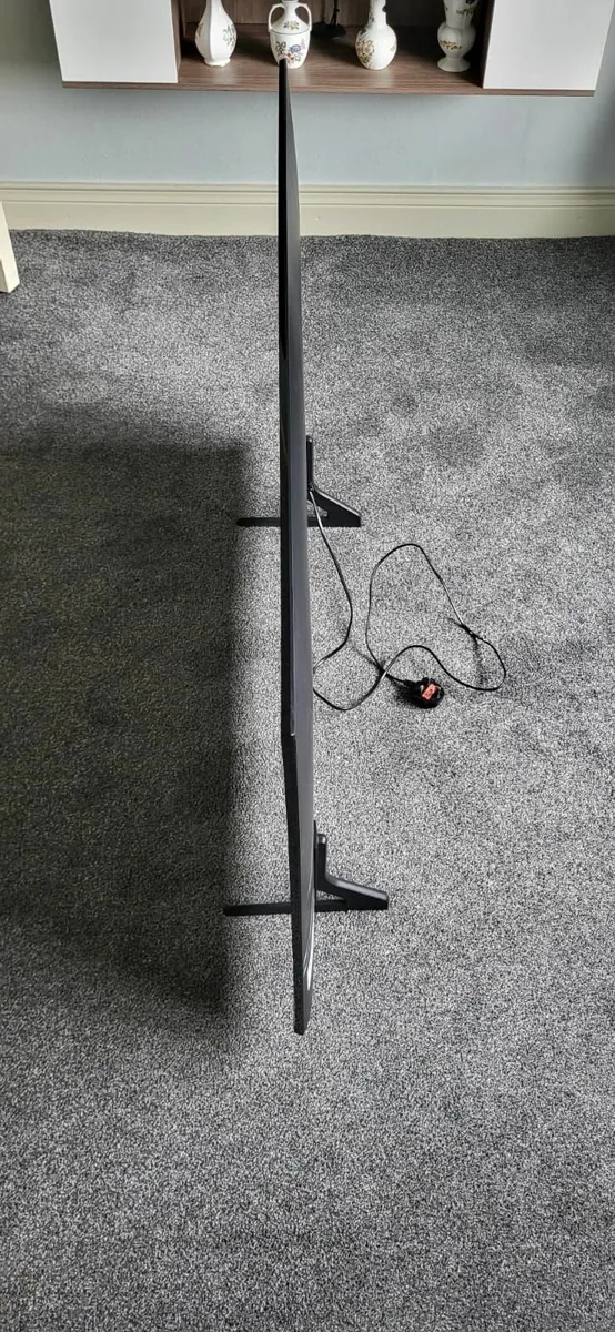 Samsung Smart TV - Image 3