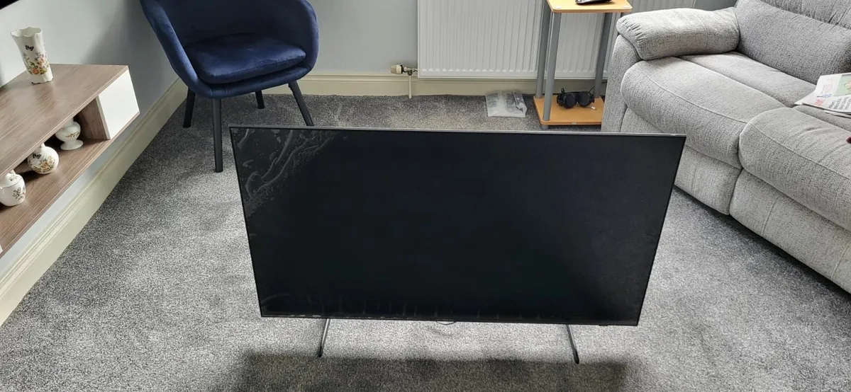 Samsung Smart TV - Image 1