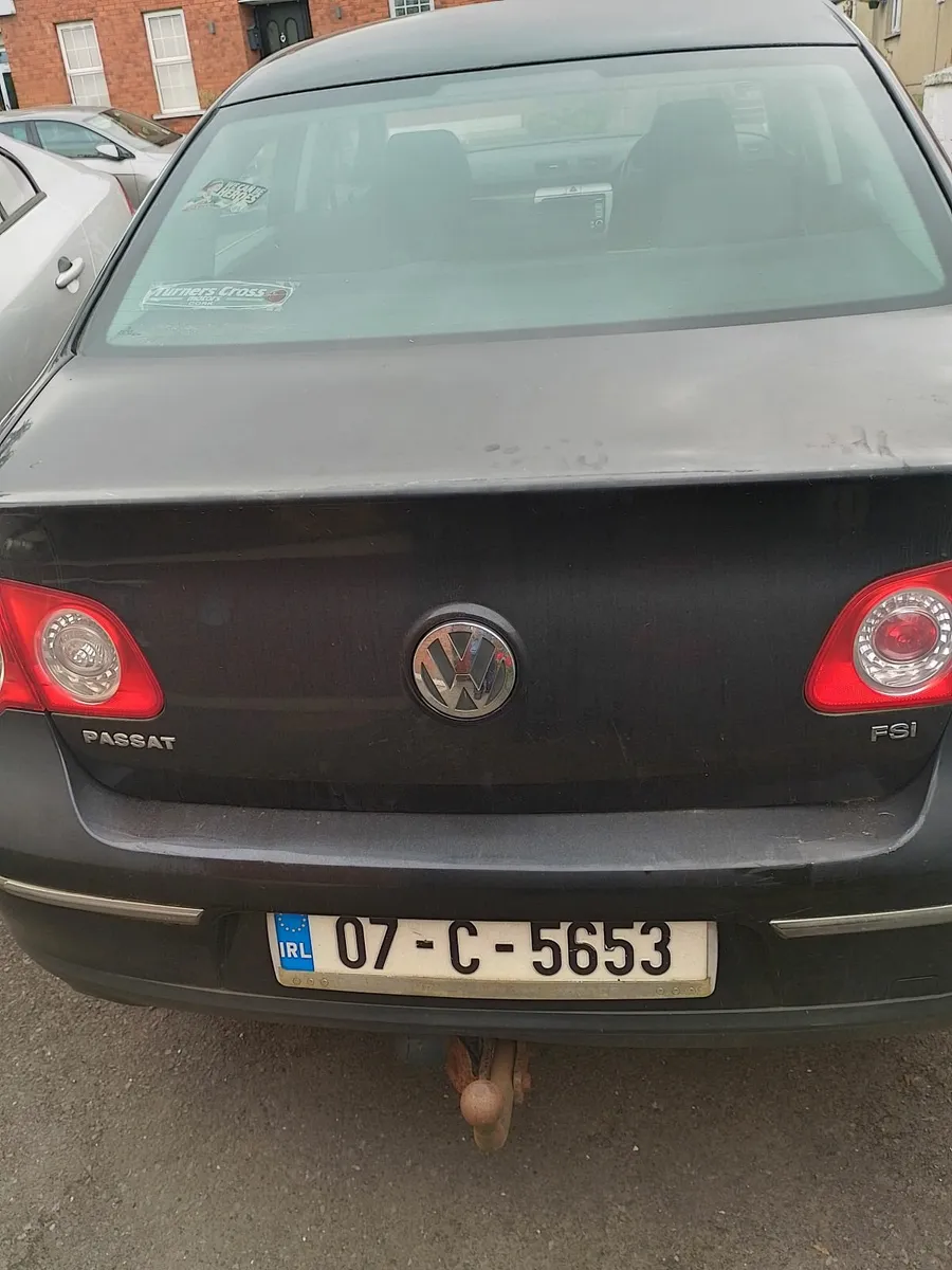 Car - Image 2