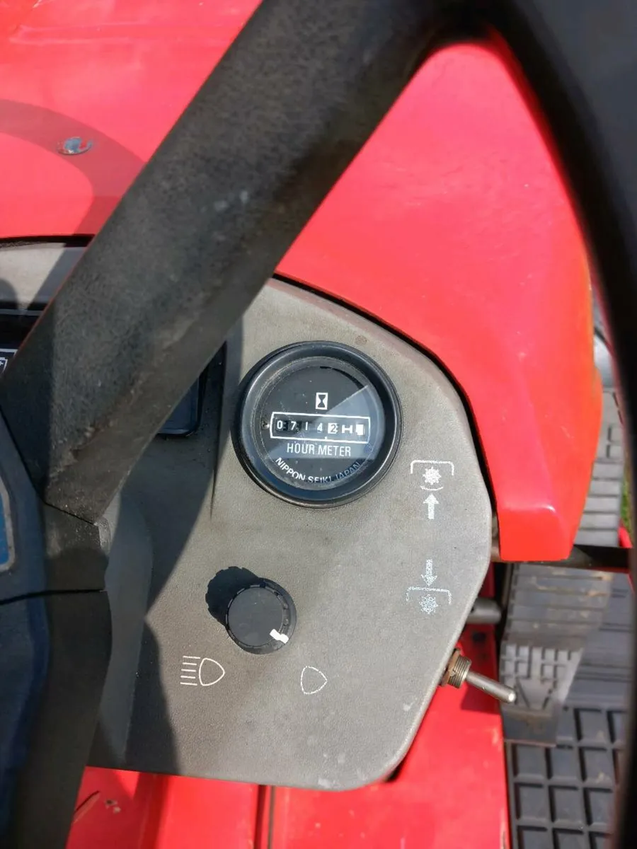 Yanmar diesel garden tractor - Image 3