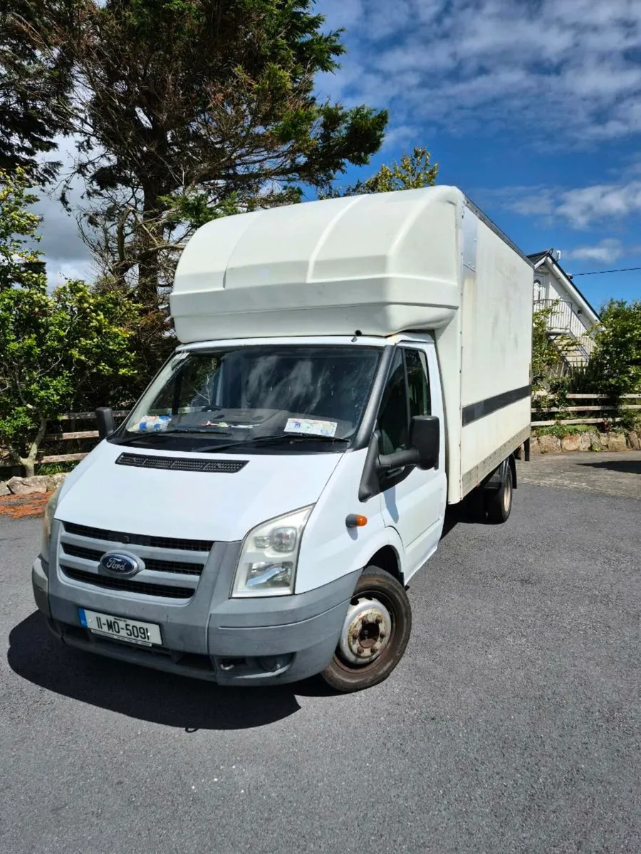Ford Transit Luton - Image 1