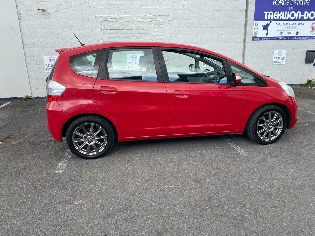 '10 Jazz Petrol, NCT 3/26, clean car - Image 3