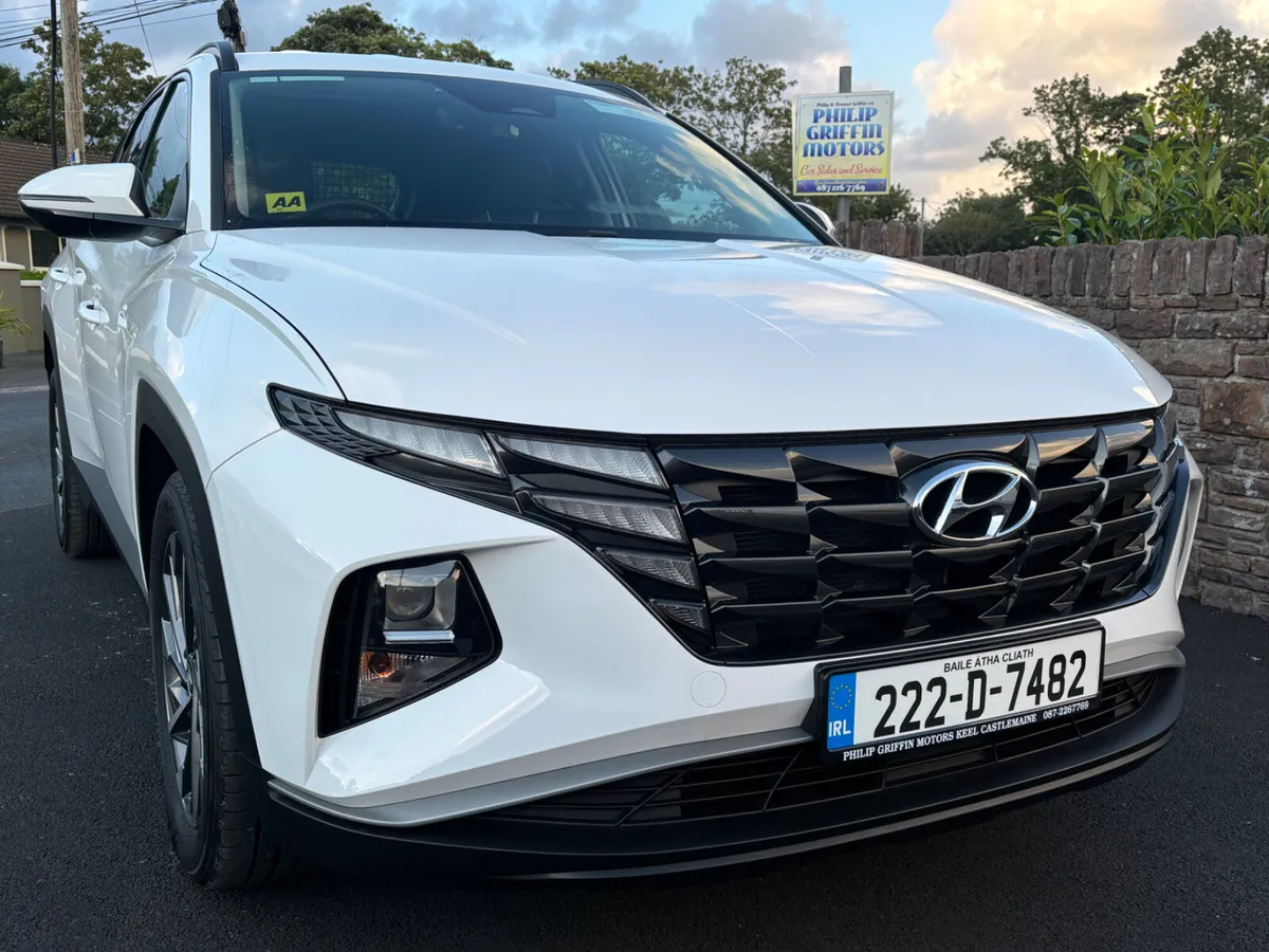 Hyundai Tucson Commercial Executive only 73000kms - Image 2
