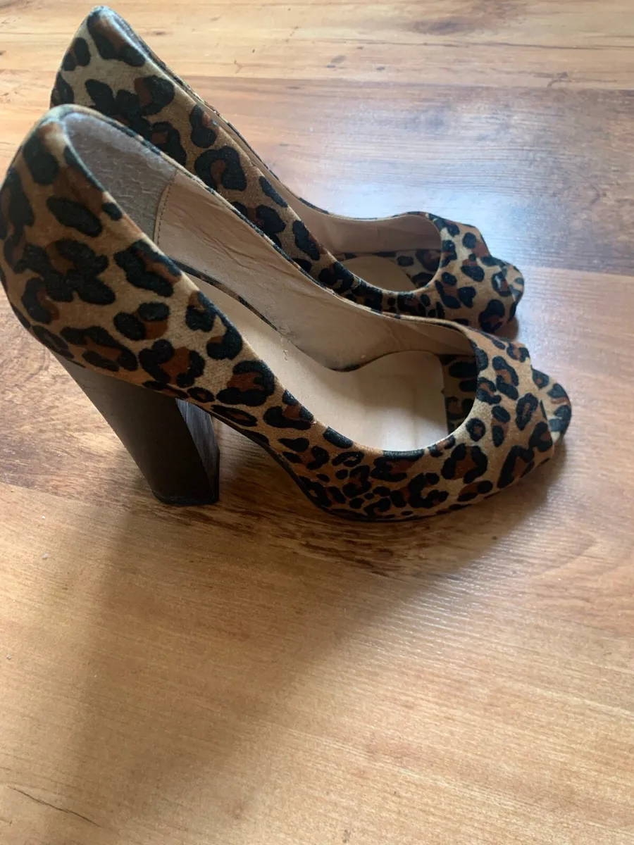 Shoes - Image 1