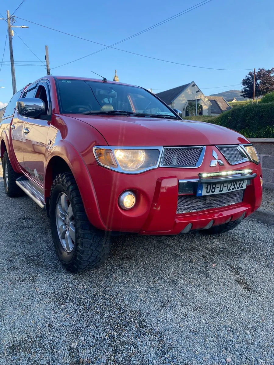 2008 mitsubishi L200 - Image 1